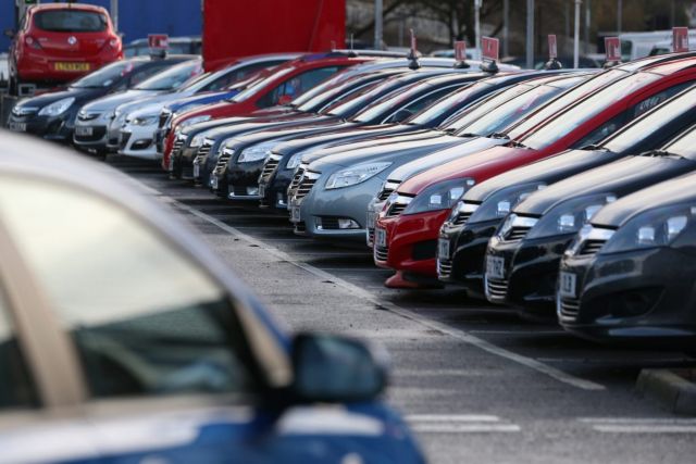 Κατά 36% αυξήθηκαν οι πωλήσεις καινούργιων αυτοκινήτων τον Αύγουστο