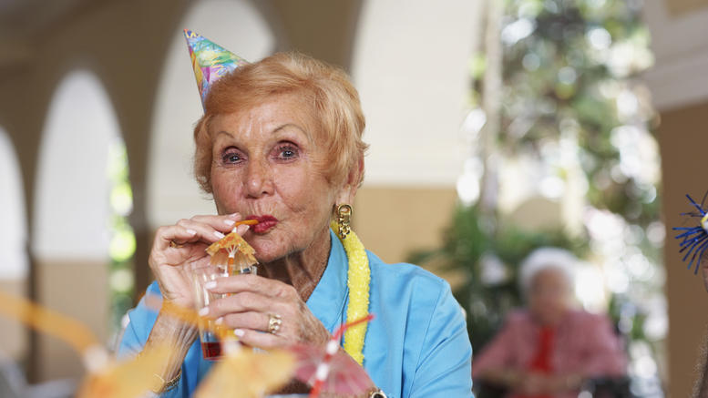 Στη 12η θέση οι Ελληνίδες ως προς το προσδόκιμο ζωής μεταξύ των 28 κρατών-μελών της ΕΕ