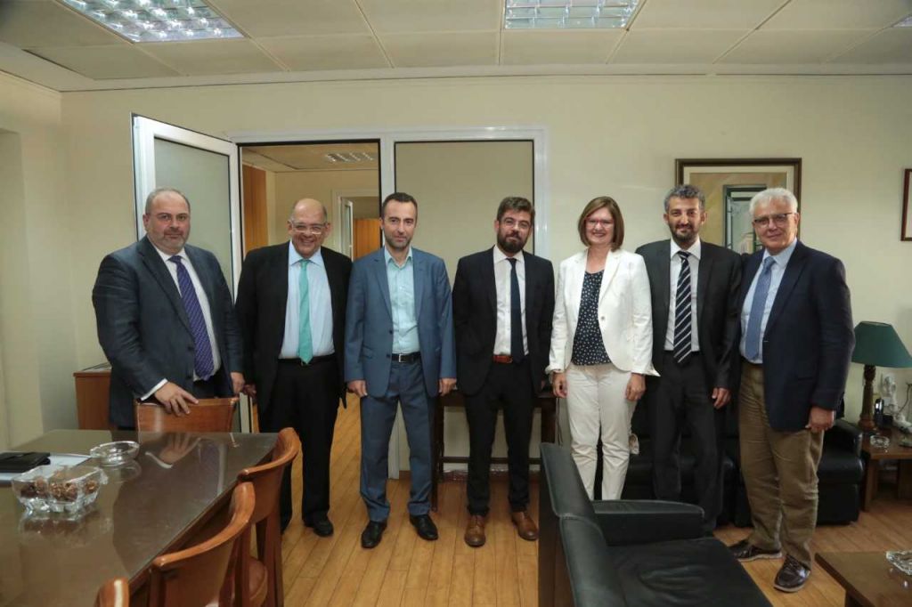 Τι συζήτησαν οι δικαστές-εισαγγελείς με τον Μ. Καλογήρου