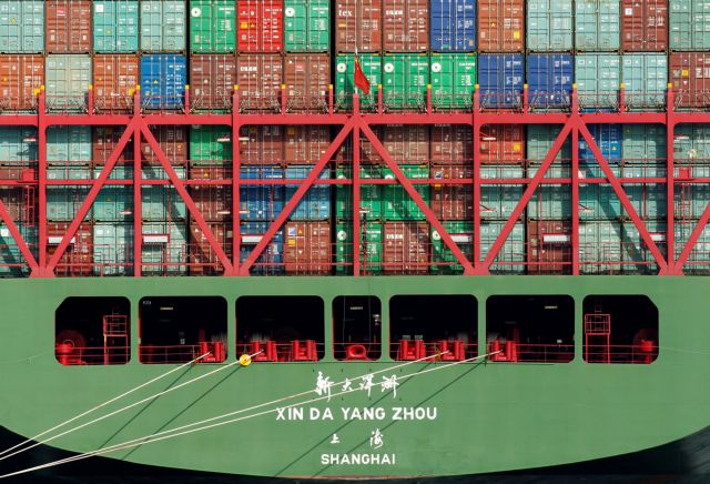 Δασμούς 200 δισ. δολαρίων ενεργοποιούν οι ΗΠΑ για τις εισαγωγές από Κίνα