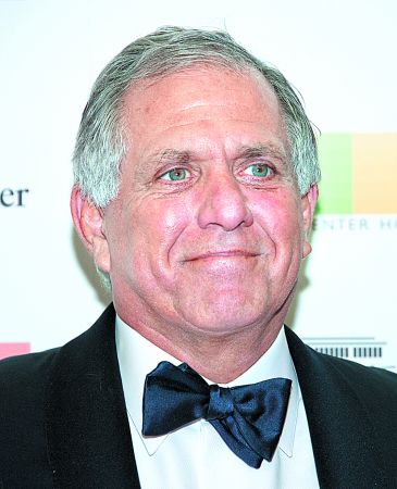 «Καρατομήθηκε» ο πρόεδρος του CBS για σεξουαλικές επιθέσεις σε εργαζόμενες