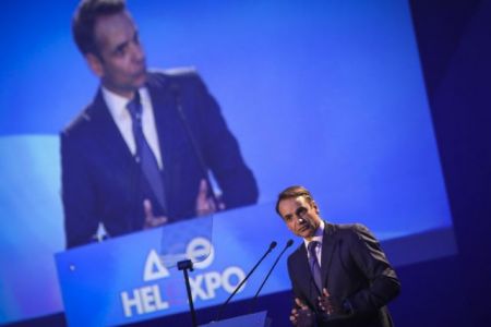 Μητσοτάκης:  «Θα επιβραβεύσω τους καλούς εργοδότες, οι κακοί θα με βρουν απέναντι»