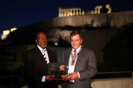 Στον Χοακίμ Τσισάνο, πρώην πρόεδρο της Μοζαμβίκης, το βραβείο Δημοκρατίας των Αθηνών