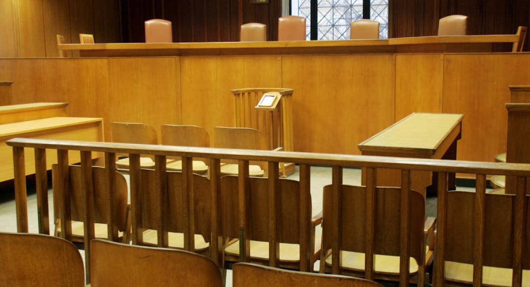 Οι καταθέσεις των γονέων εναντίον του μουσικού που ασελγούσε σε μαθήτριές του