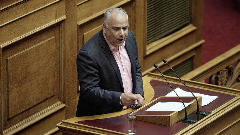 Ένα βήμα πριν την ανεξαρτητοποίηση ο βουλευτής της Ε.Κ. Ι. Σαρίδης