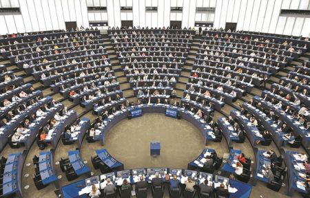 Τάσεις ανασύνθεσης του ευρωπαϊκού πολιτικού τοπίου