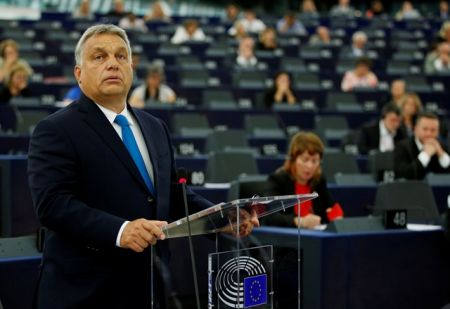 Πώς ο Ορμπαν «σκοτώνει» την ελεύθερη δημοσιογραφία