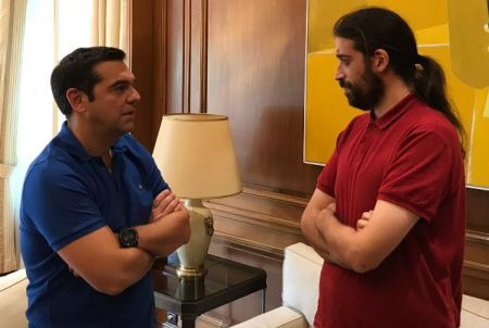 Θύμα φασιστικής επίθεσης συνάντησε ο Αλ. Τσίπρας