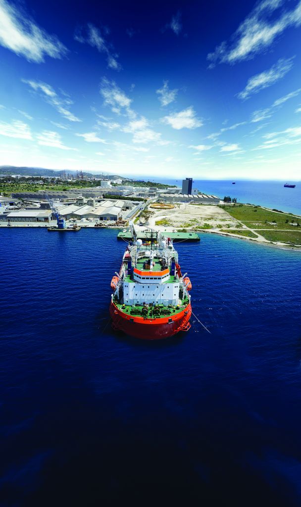 Σε Fulgor και Ελληνικά Καλώδια έργα του ΑΔΜΗΕ αξίας €181 εκατ.