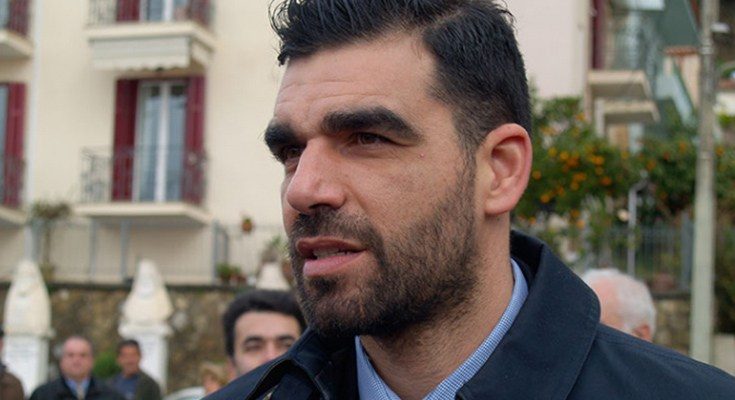 Πέντε συλλήψεις για την επίθεση εναντίον του βουλευτή του ΣΥΡΙΖΑ Πέτρου Κωνσταντινέα
