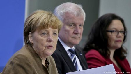 Γερμανικά ΜΜΕ: Γερμανική κυβέρνηση με αμφίβολο μέλλον