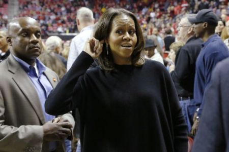 Μισέλ Ομπάμα: Όταν δεν ψηφίζετε αφήνετε άλλους να αποφασίζουν για εσάς