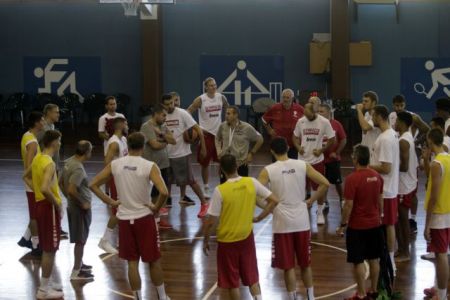 Απόντες από το Gomelsky Cup οι Παπανικολάου και Αγραβάνης