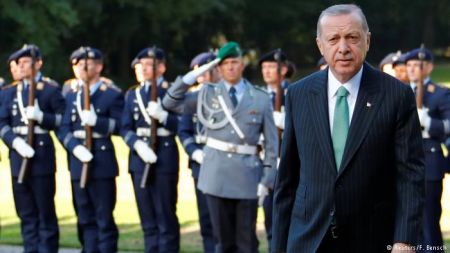 Zeit: Σκληρός και αδιάλλακτος ο Ερντογάν