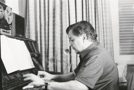 «Αν ζούσε ο Μάνος, δεν θα σιωπούσε»