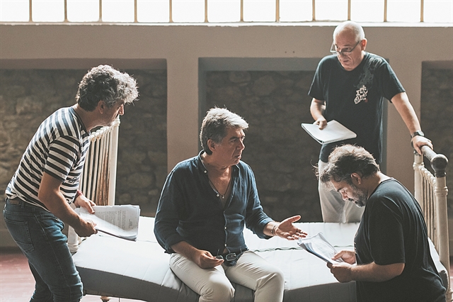 Οι «Δούλες» είναι άνδρες