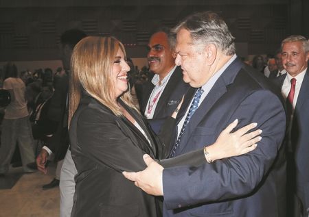 Το στοίχημα Γεννηματά και το παρασκήνιο της ρήξης