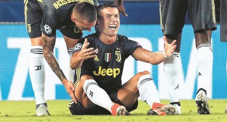 Τα δάκρυα του Ρονάλντο και το χαμόγελο του Μέσι