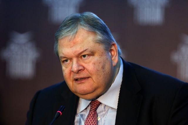 Βενιζέλος για συμφωνία Πρεσπών: Ο Καμμένος έδωσε το στυλό σε Τσίπρα-Κοτζιά-Μαζί την υπέγραψαν