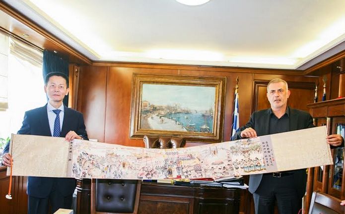 Συνάντηση δημάρχου Πειραιά με αντιπροσωπεία του Δήμου της Σαγκάης