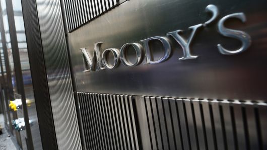Moody’s: Αμφίβολη η μεταρρυθμιστική ικανότητα της Ιταλίας