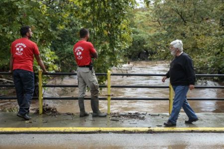 Συνεχίζονται οι έρευνες για τους αγνοούμενους του «Ζορμπά»