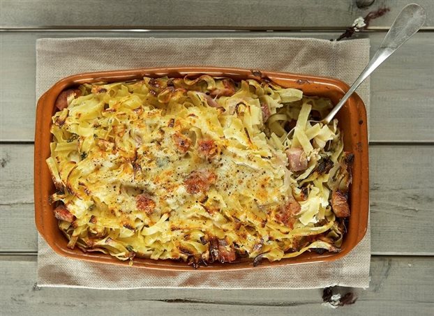 Χυλοπίτες φούρνου με σύγκλινο και κατίκι