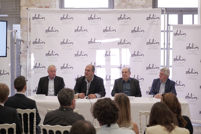 Οικονομική ενίσχυση στους συγγενείς των θυμάτων στο Μάτι από το ίδρυμα Στέλιος Χατζηιωάννου