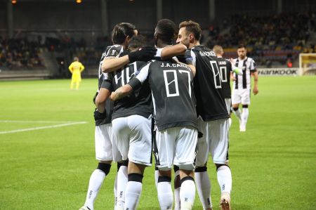 Παραμένει στην 14η θέση η Ελλάδα