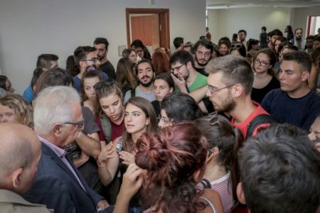 Γαβρόγλου: Δικαιολογίες στους πυρόπληκτους φοιτητές του Πανεπιστημίου Κρήτης