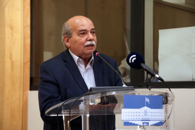 Βούτσης: Τα προβλήματα της Βουλής δεν λύνονται αν τα κρύβουμε και αδρανούμε