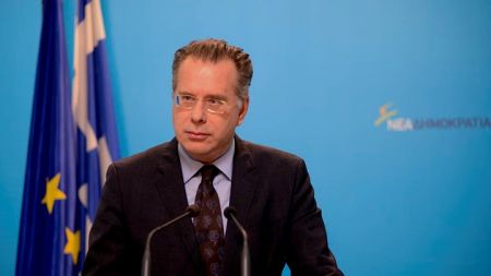 Κουμουτσάκος για δηλώσεις Καμμένου: Πολιτική σχιζοφρένεια της κυβέρνησης στο Σκοπιανό