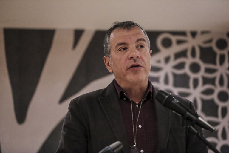 Θεοδωράκης για Καμμένο : Ψεκασμένες προτάσεις