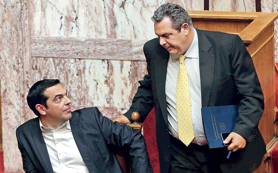 Εκτός γραμμής ο Καμμένος, λένε οι κυβερνητικοί – Για συμπαιγνία μιλά η αντιπολίτευση