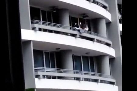 Παναμάς: Επεσε από τον 27ο όροφο προσπαθώντας να βγάλει selfie