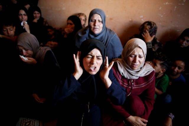 Λωρίδα της Γάζας: Ανάθεμα κατά του Ισραήλ σε κηδείες Παλαιστινίων | tovima.gr