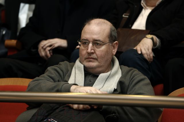 Φίλης κατά Καμμένου : Τον χαρακτήρισε καρικατούρα του Σαλβίνι