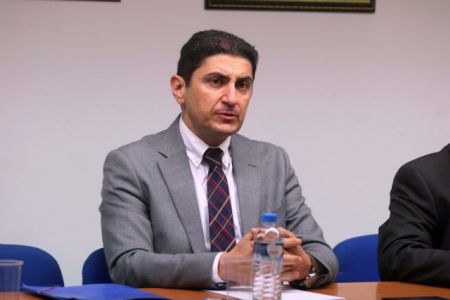 Αυγενάκης: Χρέος μας να κρατήσουμε ζωντανό το όραμα του αγώνα για ελευθερία, αλληλεγγύη, δημοκρατία