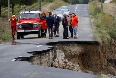 Στους 13 οι νεκροί από τις πλημμύρες στη νότια Γαλλία