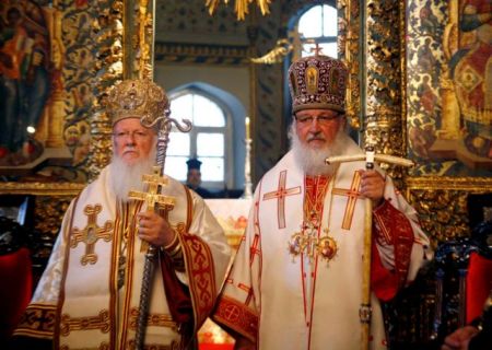 Moscow completely cuts off communion with Ecumenical Patriarchate