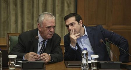 Υπουργικό Συμβούλιο στα συντρίμμια που άφησε ο «τυφώνας Καμμένος»