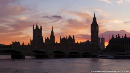 DW : Η επόμενη πράξη στο δράμα του Brexit