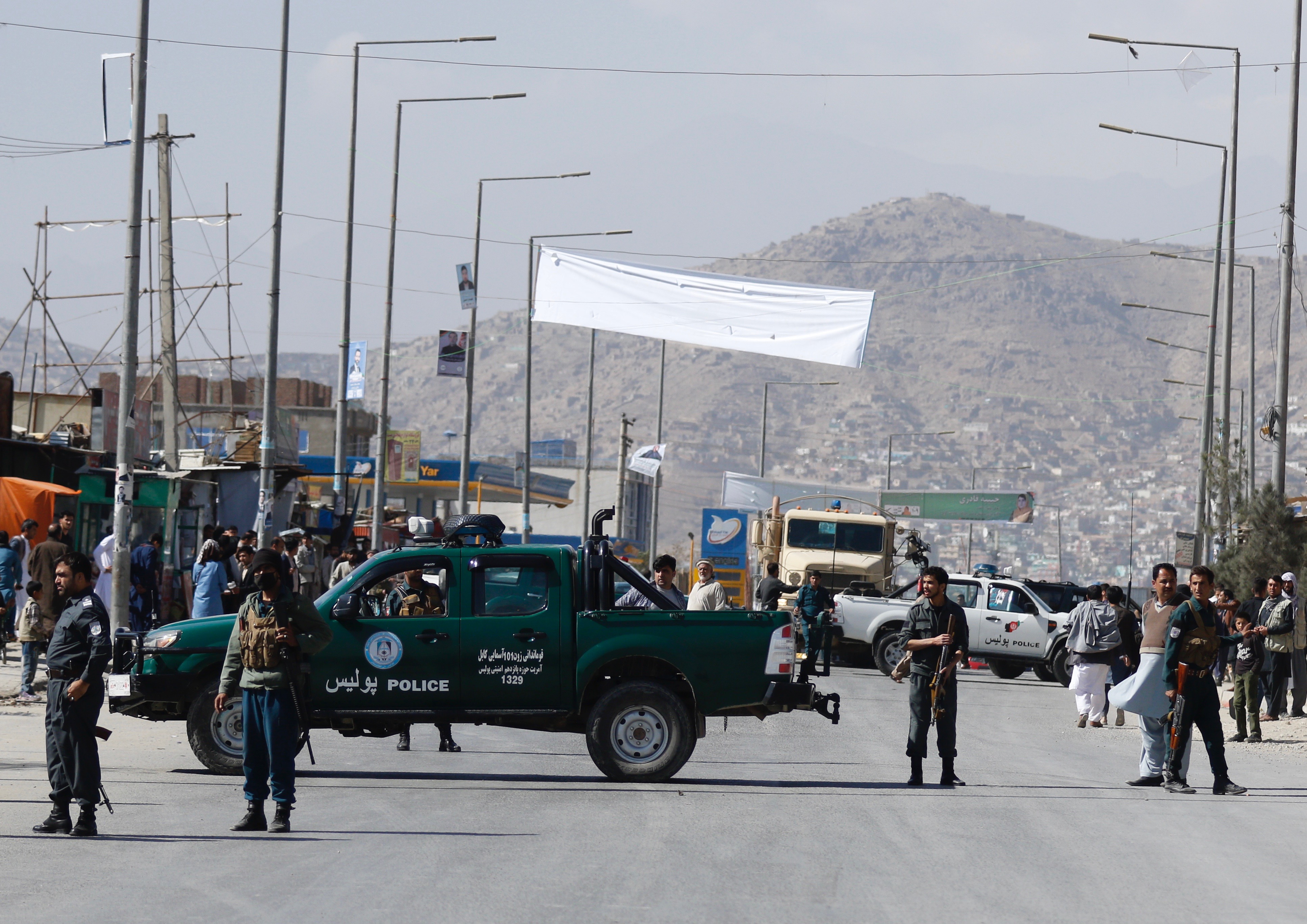 Εκρήξεις με νεκρούς σε εκλογικά κέντρα στην Καμπούλ