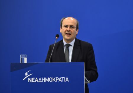 Χατζηδάκης: «Θα καταργήσουμε το νόμο Γαβρόγλου για το άσυλο της ανομίας»