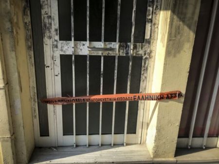 Κατηγορούμενος για ληστεία ο αστυνομικός που βρέθηκε δεμένος σε σπίτι στη Νίκαια