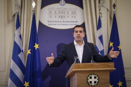 Τσίπρας:  Ιστορική στιγμή για την εξωτερική πολιτική μας οι εξελίξεις στην πΓΔΜ