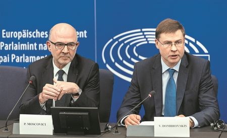 Σε τροχιά σύγκρουσης Ρώμη και Βρυξέλλες