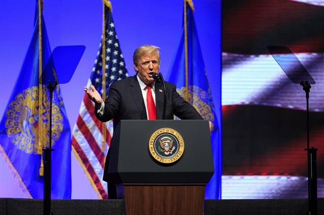 Οργή κατά Τραμπ για το μακελειό στη συναγωγή