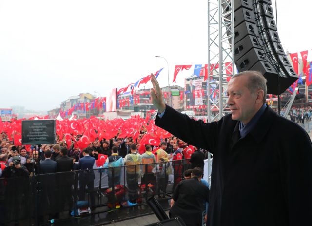 Τουρκία: Συνεχίζει την επιθετική ρητορική της έναντι της Ελλάδος