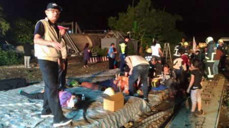Ταϊβάν : Εκτροχιασμός αμαξοστοιχίας – 17 νεκροί, 126 τραυματίες